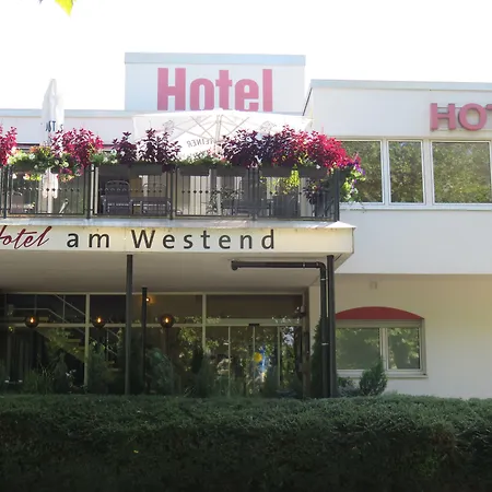 Am Westend מלון 3*
